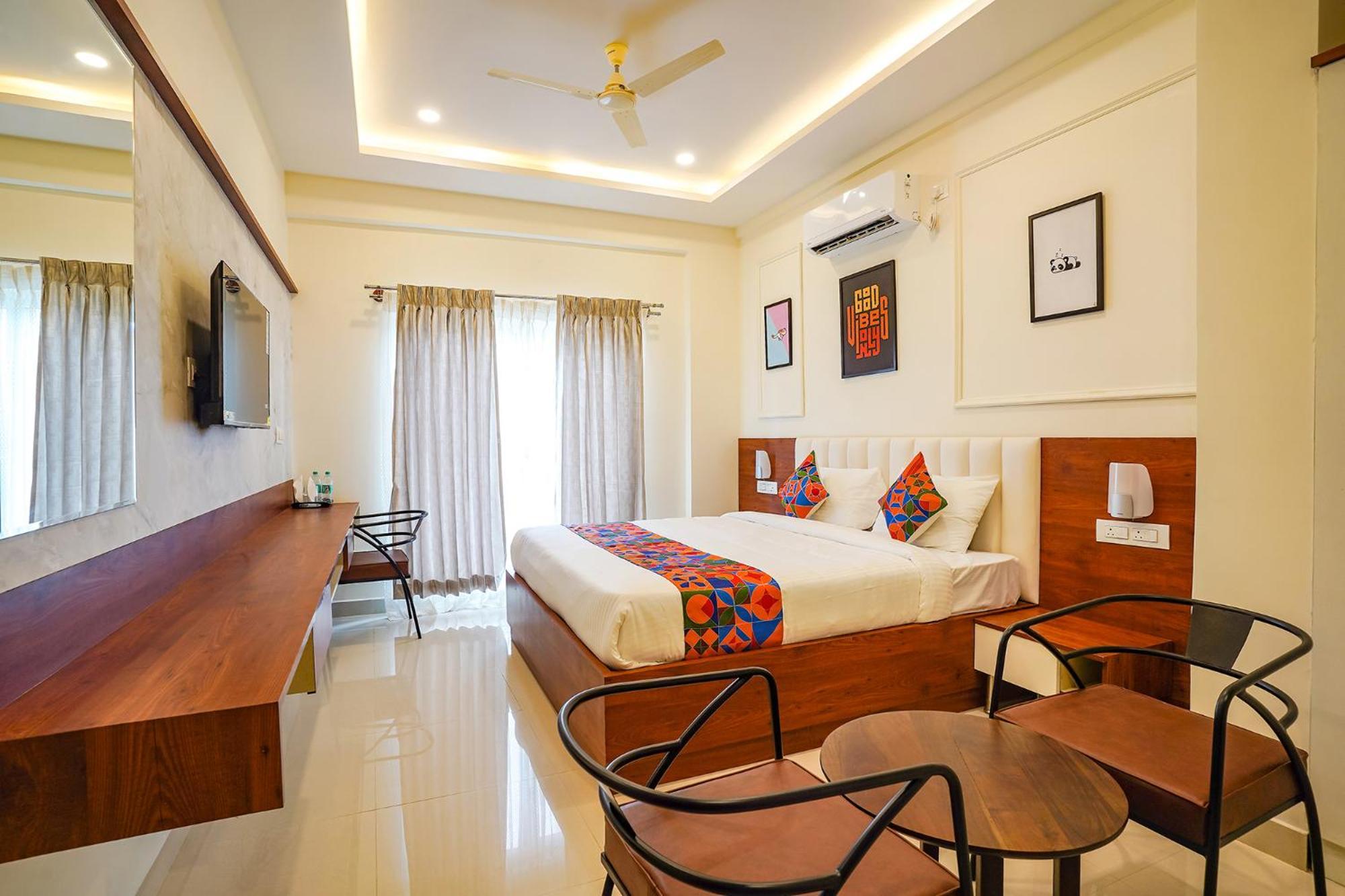 Fabhotel Memories Inn Bangalore Exterior photo