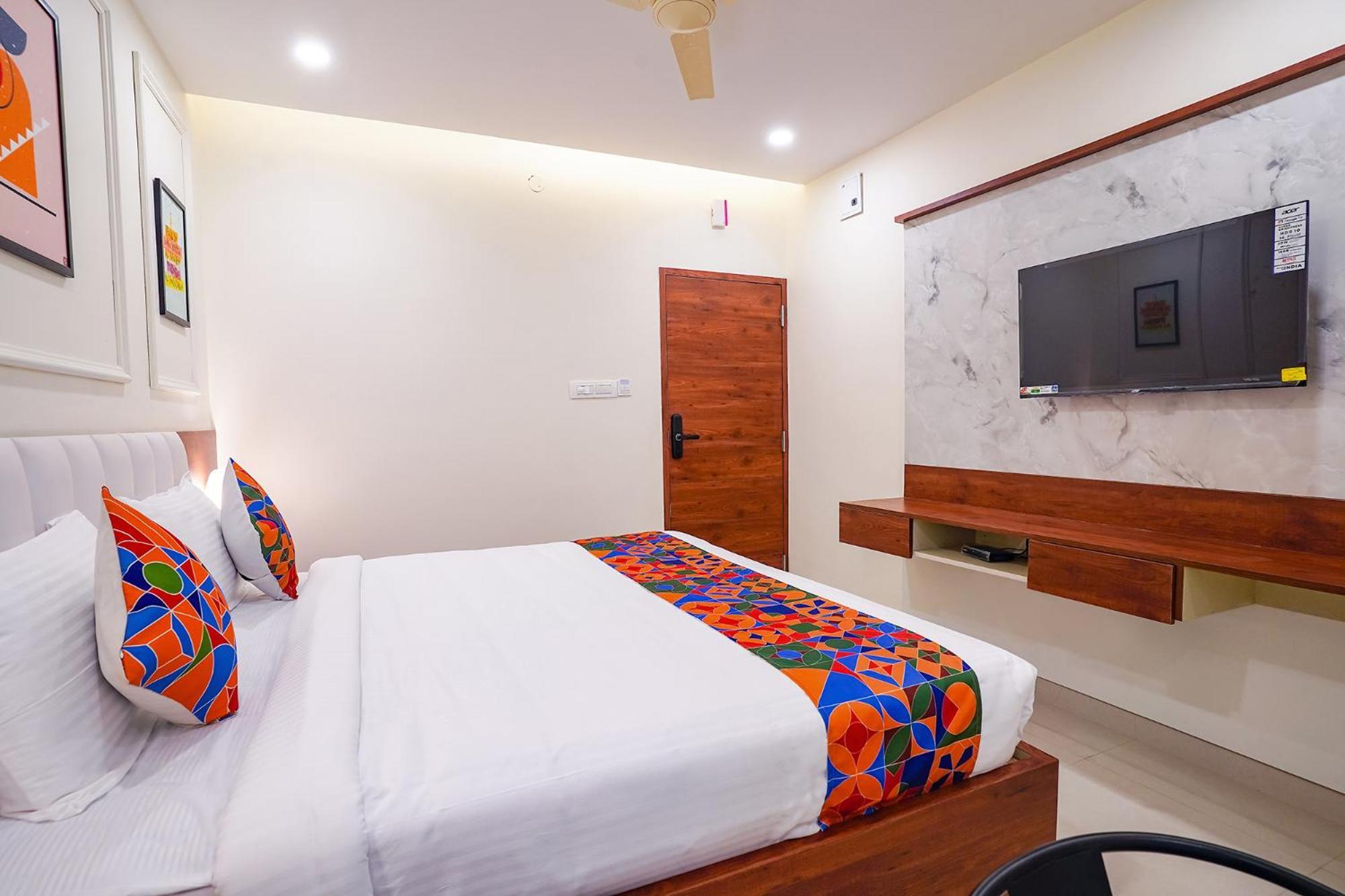 Fabhotel Memories Inn Bangalore Exterior photo